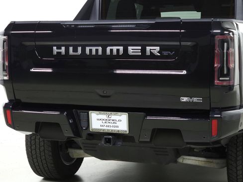 Used 2024 GMC Hummer EV 3X image 10