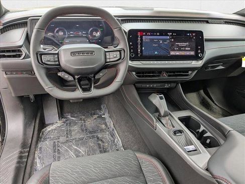 New 2025 Dodge Charger R/T w/ Quick Order Package 25M R/T image 16