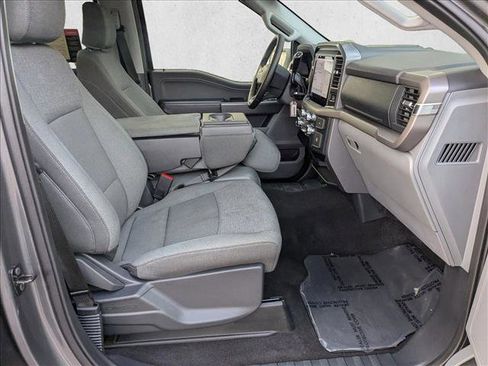 Used 2025 Ford F150 XLT w/ Equipment Group 301A Standard image 19