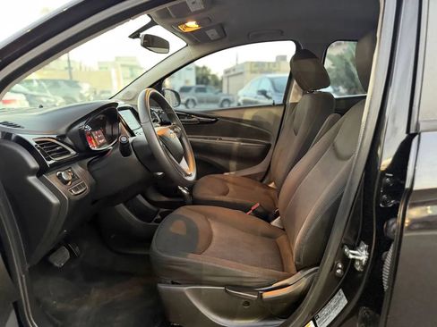 Used 2021 Chevrolet Spark LT w/ Spark Special Edition image 19