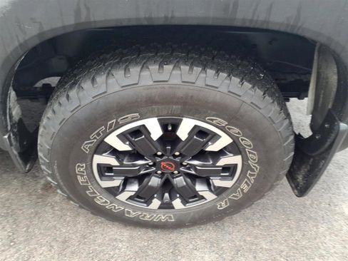 Used 2022 Nissan Frontier Pro-X image 10