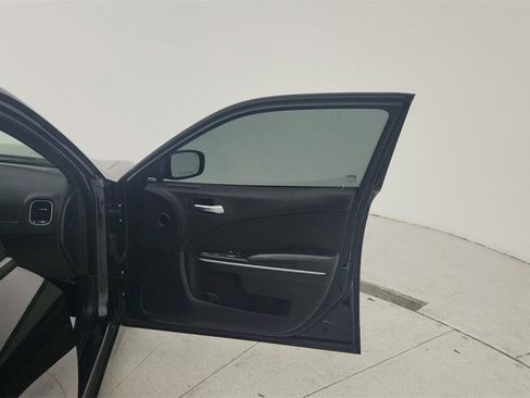 Used 2022 Dodge Charger GT image 25