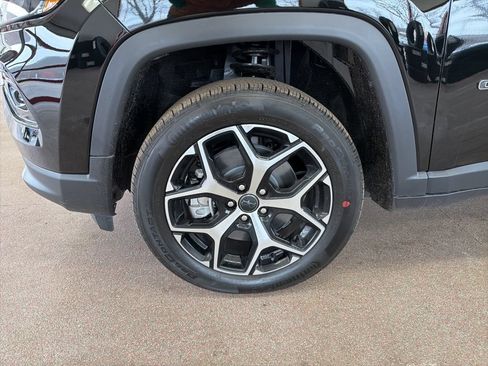 New 2026 Jeep Compass Limited AWD/4WD image 4
