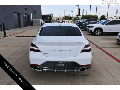 Used 2026 Genesis G70 2.5T RWD image 8