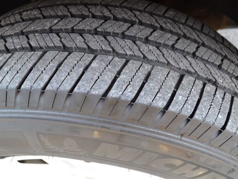 Used 2007 Dodge Dakota ST w/ SXT Group image 27