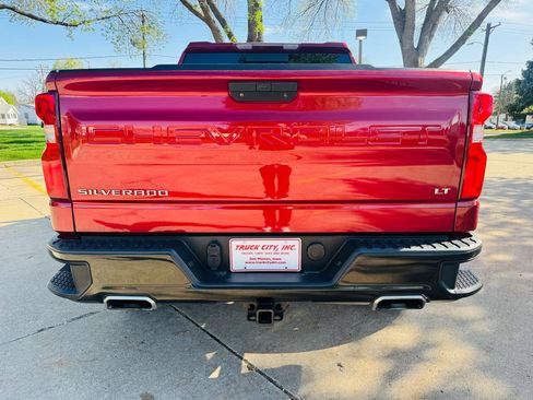 Used 2020 Chevrolet Silverado 1500 LT Trail Boss AWD/4WD image 4