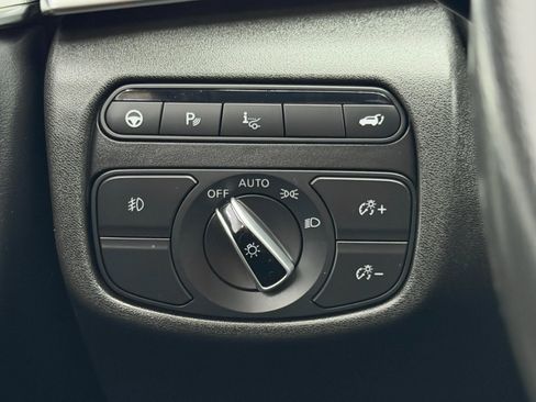 Used 2019 INFINITI QX50 Essential w/ Proactive Package image 19