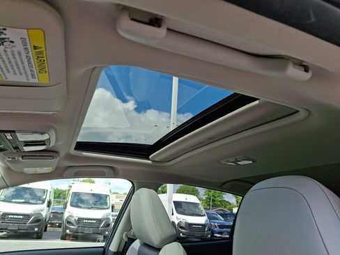Used 2021 Subaru Crosstrek 2.5i Limited w/ Moonroof Package 1 AWD/4WD image 15
