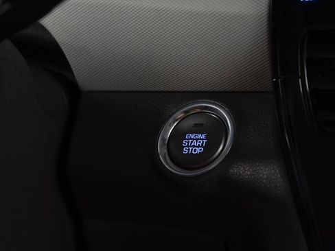 Used 2020 Hyundai Ioniq Blue image 25