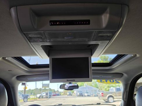 Used 2013 GMC Yukon SLT AWD/4WD image 22