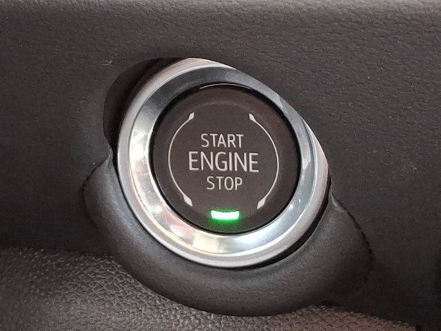 Used 2026 Chevrolet Tahoe LT w/ Comfort Package AWD/4WD image 17