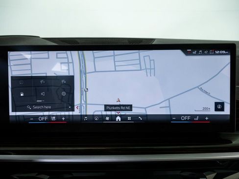 Used 2025 BMW X7 M60i image 15