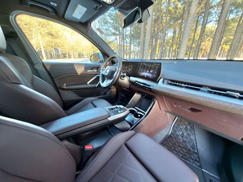 Certified 2023 BMW X1 xDrive28i w/ Premium Package image 19