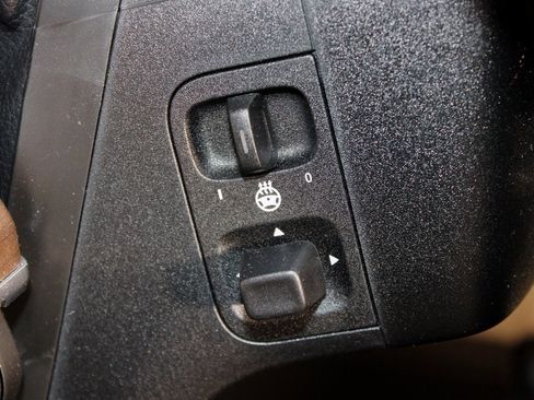 Used 2025 Mercedes-Benz GLS 450 GLS 450 image 21