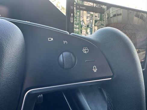 Used 2021 Tesla Model S Plaid image 16