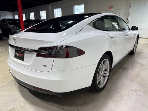 Used 2015 Tesla Model S 60 RWD image 7
