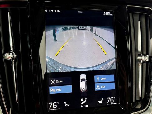 Used 2020 Volvo V90 T6 Cross Country image 5