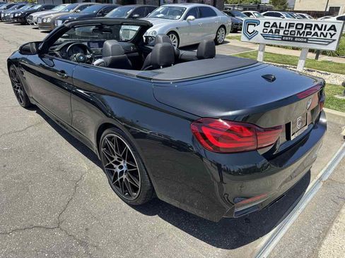 Used 2020 BMW M4 Convertible w/ Competition Package RWD image 4