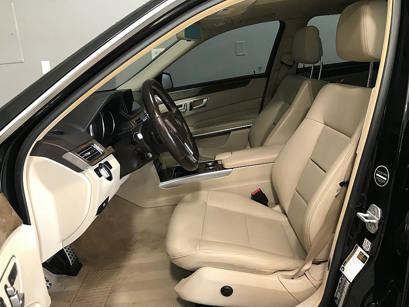 Used 2016 Mercedes-Benz E 350 4MATIC Wagon w/ Premium Package image 11