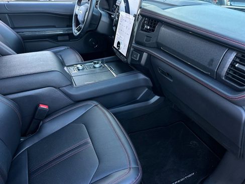 New 2024 Ford Expedition Limited AWD/4WD image 19