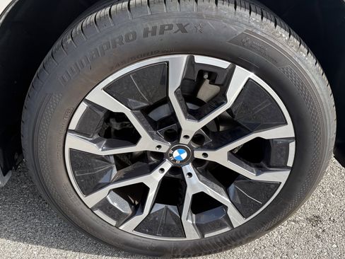 Certified 2025 BMW X3 xDrive30 AWD/4WD image 13