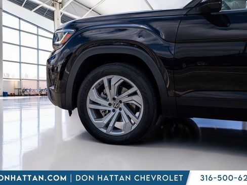 Used 2022 Volkswagen Atlas SE FWD image 38