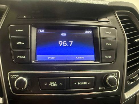 Used 2018 Hyundai Santa Fe Sport FWD image 31