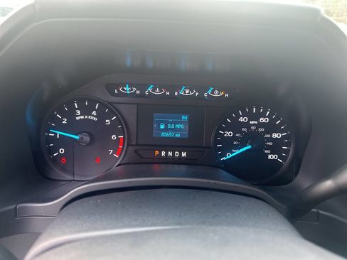 Used 2022 Ford F350 XL w/ Power Equipment Group image 13