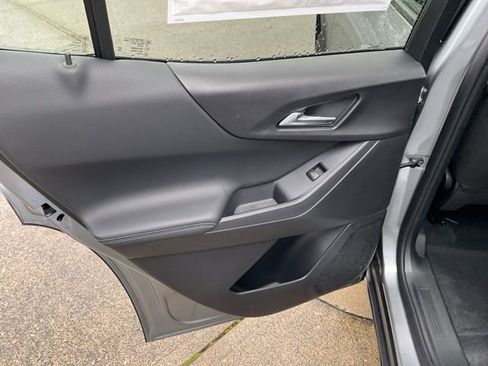 New 2026 Chevrolet Equinox LT AWD/4WD image 24