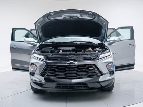 Used 2023 Chevrolet Blazer RS w/ Enhanced Convenience Package FWD image 16