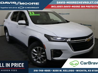 Used 2023 Chevrolet Traverse LS