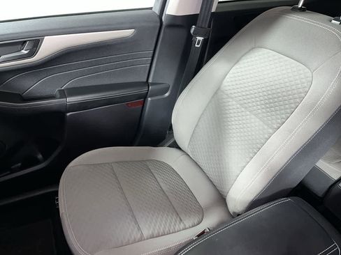 Used 2022 Ford Escape SE FWD image 25