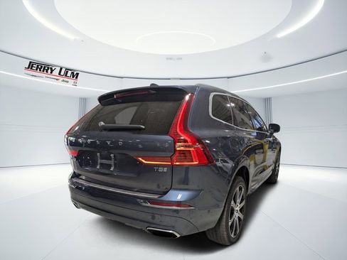 Used 2020 Volvo XC60 T5 Inscription image 3