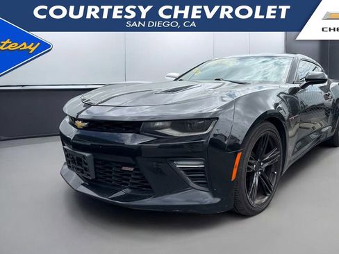 Used 2016 Chevrolet Camaro SS RWD image 1