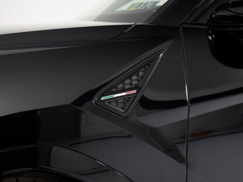 Used 2022 Lamborghini Urus image 37