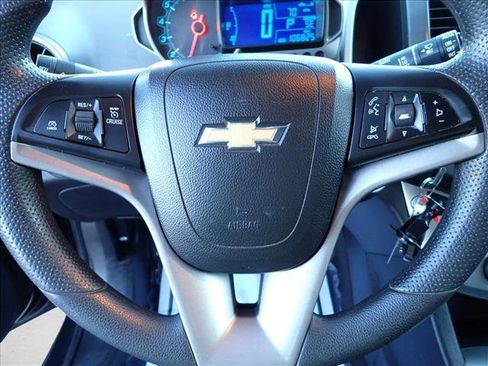 Used 2014 Chevrolet Sonic LT image 14