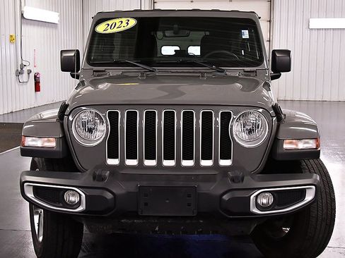 Used 2023 Jeep Wrangler Sahara image 2