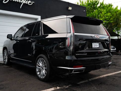 Used 2021 Cadillac Escalade ESV Premium Luxury w/ Performance Package AWD/4WD image 6