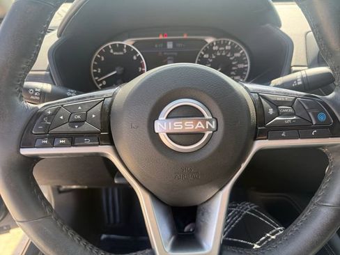 Used 2023 Nissan Altima 2.5 SL AWD/4WD image 9