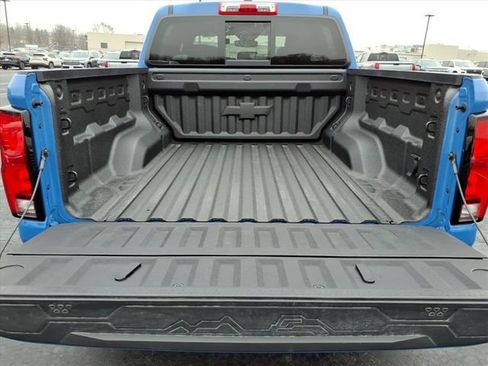 New 2026 Chevrolet Colorado ZR2 w/ Midnight Edition image 4