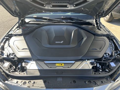 Used 2026 BMW i4 eDrive40 w/ Premium Package image 39