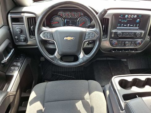 Used 2018 Chevrolet Silverado 1500 LT w/ All Star Edition AWD/4WD image 11