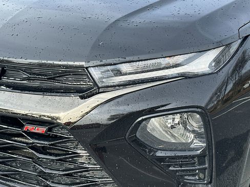 Used 2022 Chevrolet TrailBlazer RS image 11