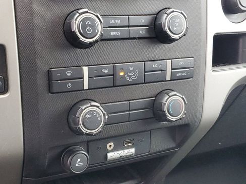 Used 2012 Ford F150 XLT w/ XLT Chrome Pkg image 18