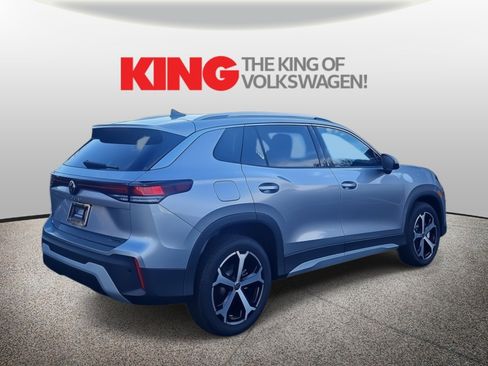 New 2026 Volkswagen Tiguan SE image 3