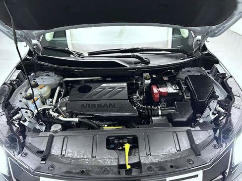 Certified 2025 Nissan Rogue SV AWD/4WD image 24