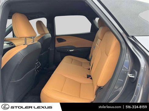 Used 2024 Lexus RX 350 Premium image 12