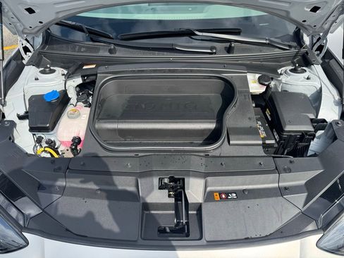 Used 2024 Hyundai Ioniq 6 SEL image 10