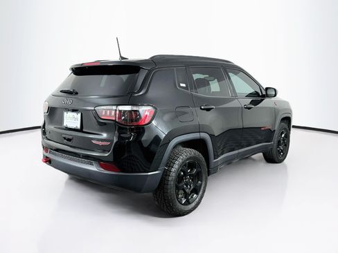 Used 2024 Jeep Compass Trailhawk AWD/4WD image 9