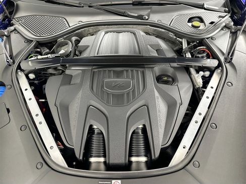Certified 2026 Porsche Panamera 4 image 36